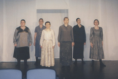 Medea, 2002